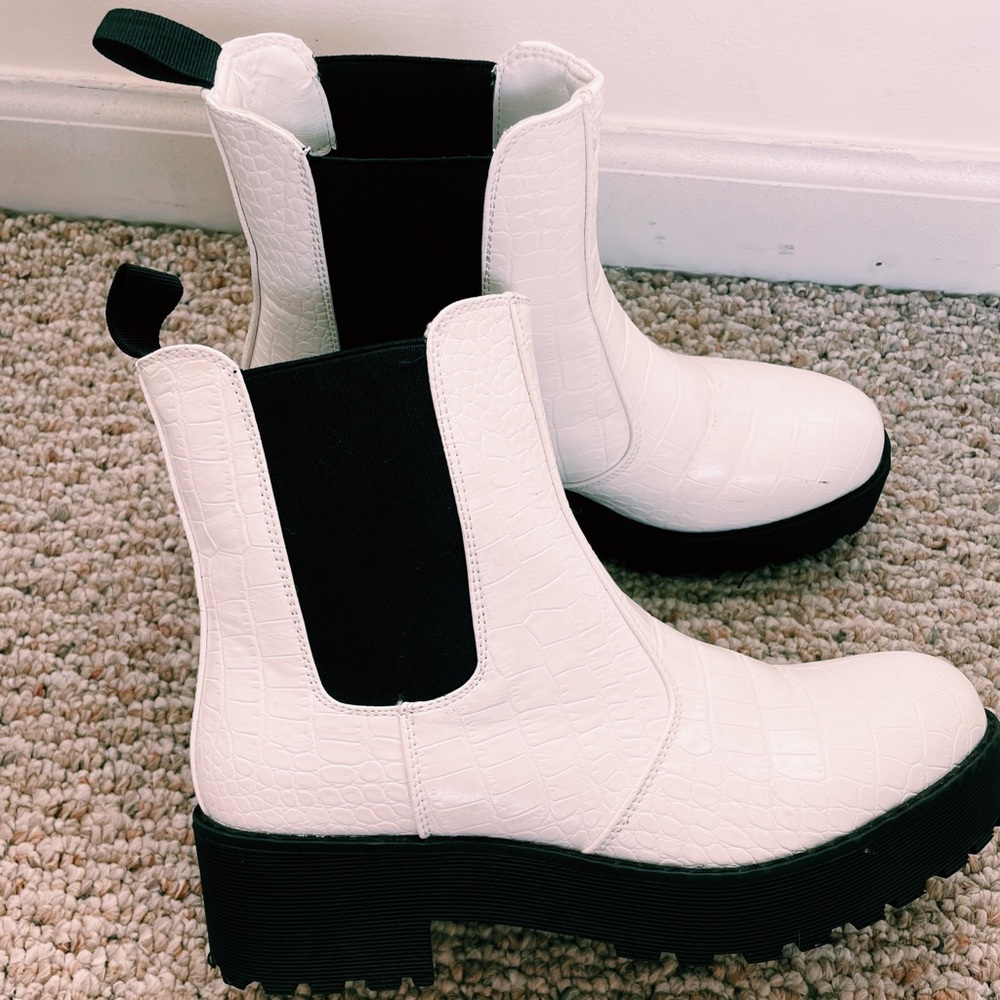 Chinese Laundry Booties